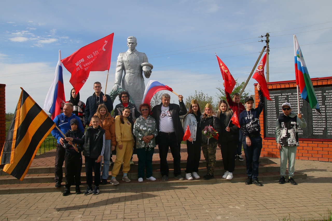 В посёлке Пятницкое прошёл велопробег, посвящённый Дню Победы в Великой Отечественной войне 1941 - 1945 гг.