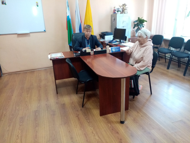 Прием граждан главой администрации. Прием граждан главой администрации.