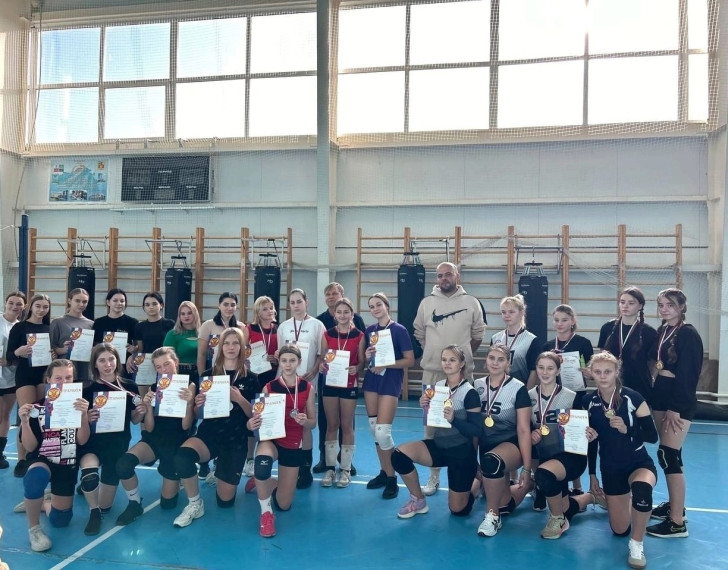 Прошла товарищеская игра по волейболу. Прошла товарищеская игра по волейболу.