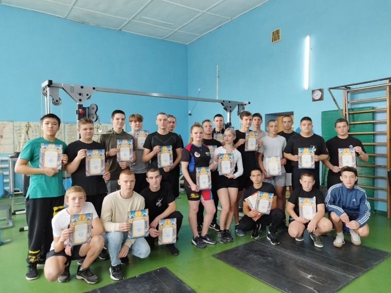 Первенство Волоконовского района по жиму штанги лёжа. Первенство Волоконовского района по жиму штанги лёжа.