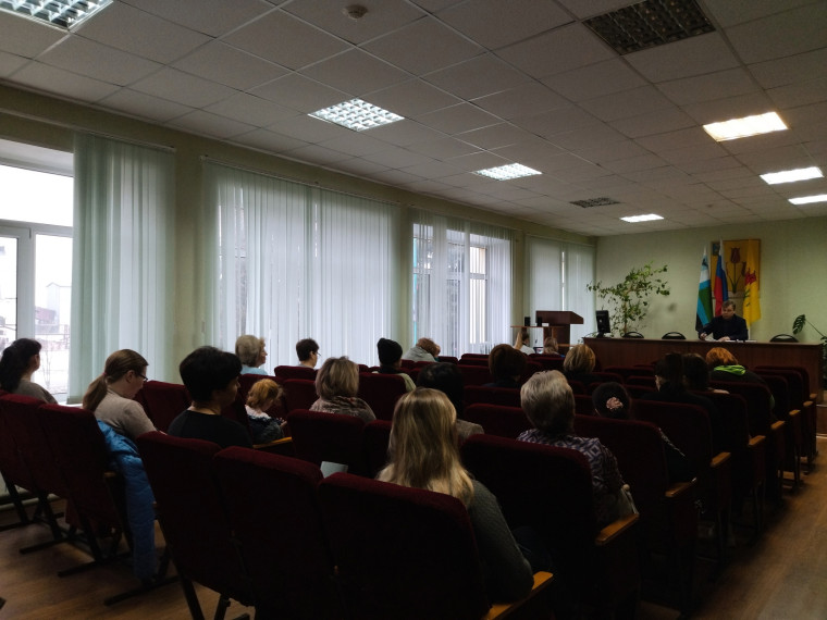 В администрации городского поселения "Поселок Пятницкое" было проведено совещание главы администрации и поселения с руководителями учреждений и председателями ТОС. В администрации городского поселения "Поселок Пятницкое" было проведено совещание главы администрации и поселения с руководителями учреждений и председателями ТОС.